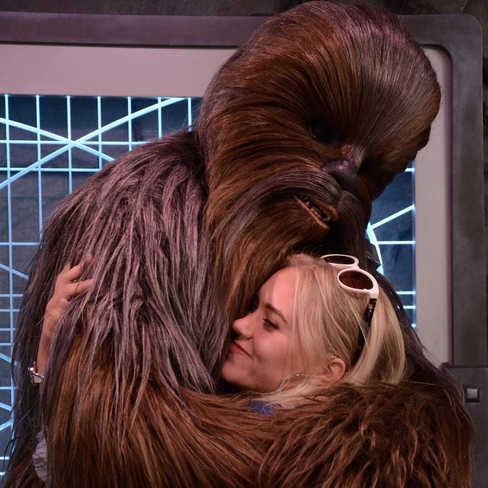 Meet your Posher, Egle